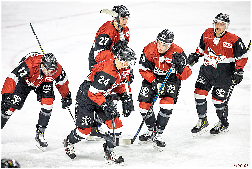 DEL; Koelner Haie - Iserlohn Roosters; Koeln, 01.12.2019